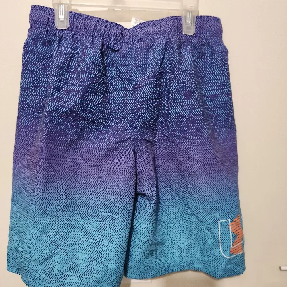 Under Armour product pair